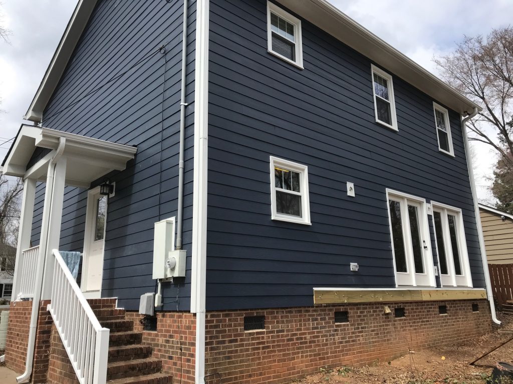 Charlotte Hardie® Plank  Siding Replacement on Selwyn Ave