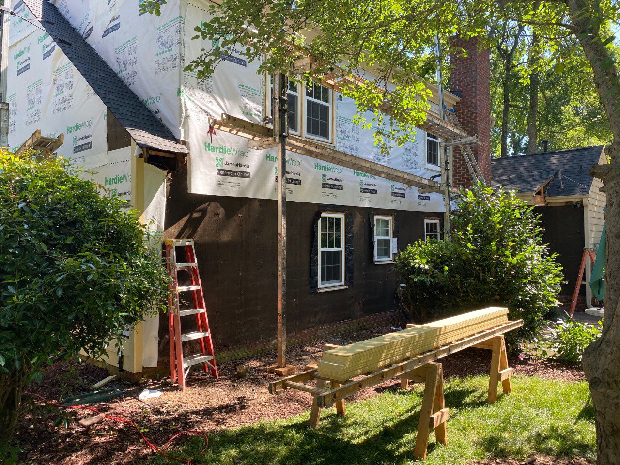 During Hardie® Plank and window installation 5