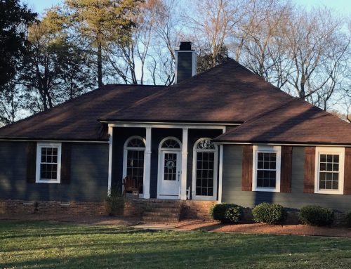 Hardie® Plank Siding vs. Other House Siding: What’s the Best Option for Your Charlotte Home?