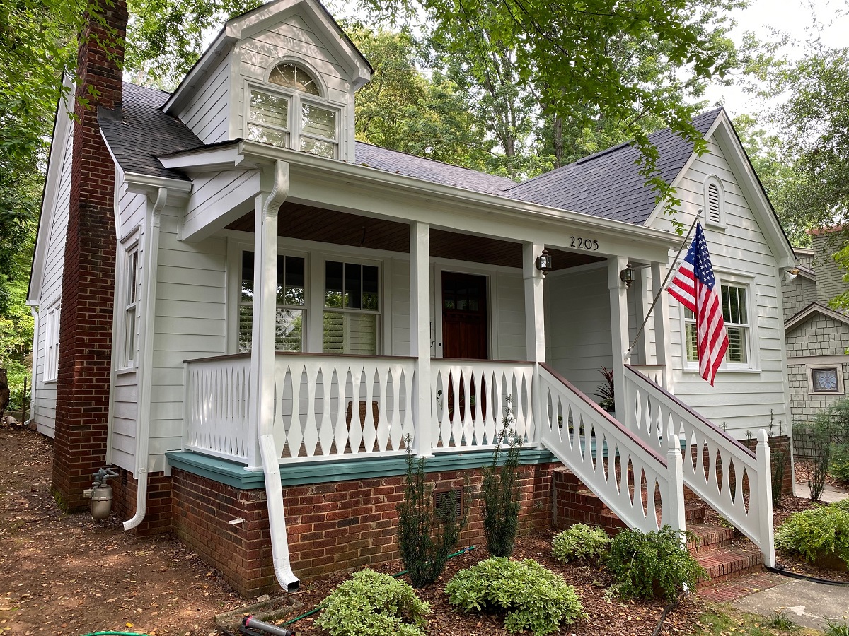 Ultimate Curb Appeal: 4 Homes with Wraparound Porches